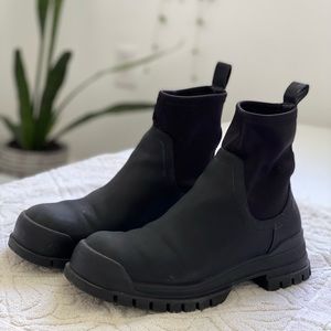 Zara Boots